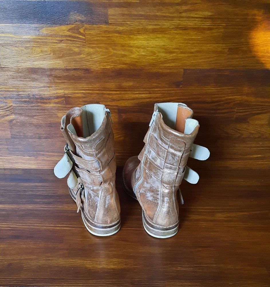 Сапоги полусапоги ботинки зототые с эффектом состаривания italy натуральная кожа размер 39 фото №5